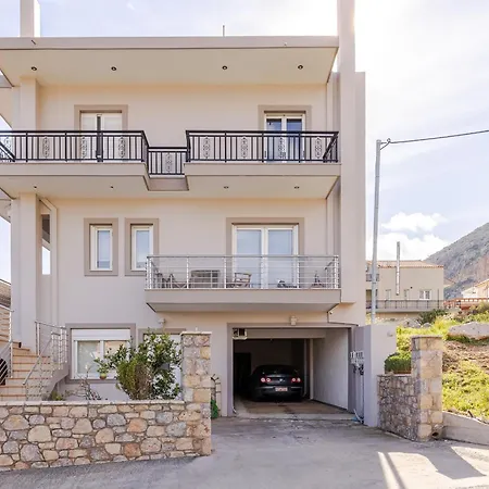 Afroditi's Delux Monemvasia